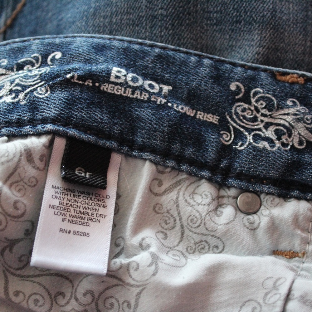 Express Boot Cut Jeans - Picture 5 of 5